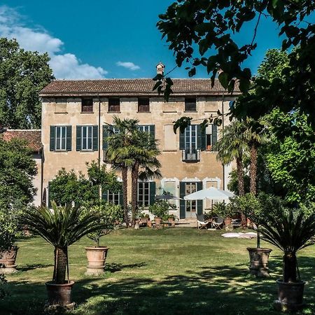 Bed And Breakfast Locanda Lugagnano カッシネッタ・ディ・ルガニャーノ エクステリア 写真