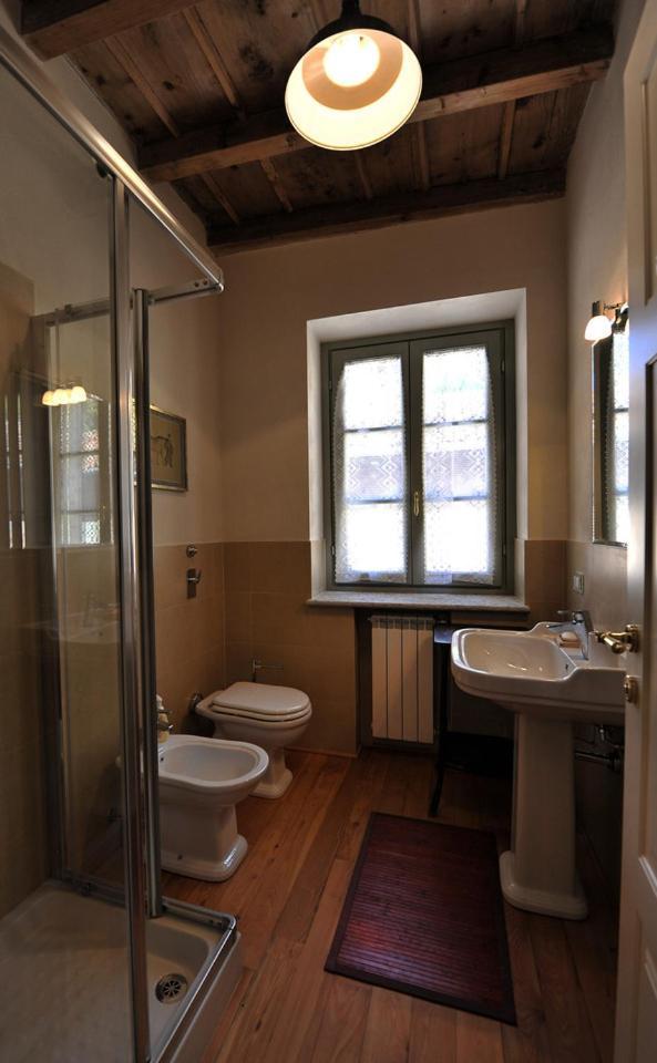 Bed And Breakfast Locanda Lugagnano カッシネッタ・ディ・ルガニャーノ エクステリア 写真